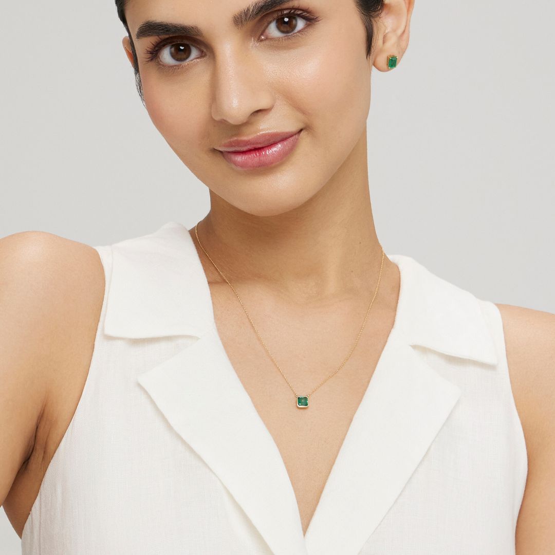 Emerald Bezel Necklace