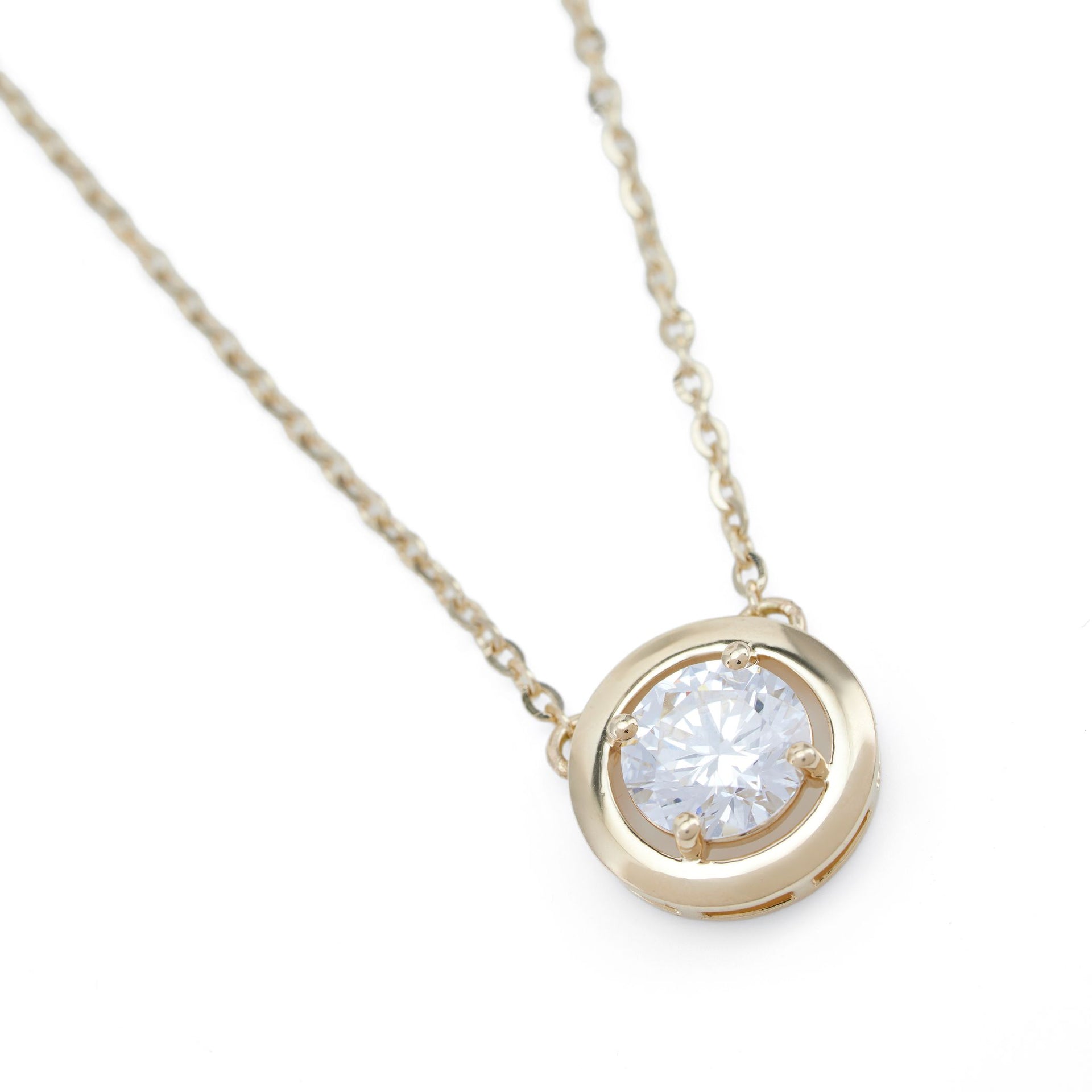 1.5ct Round LGD Solitaire Gold Necklace