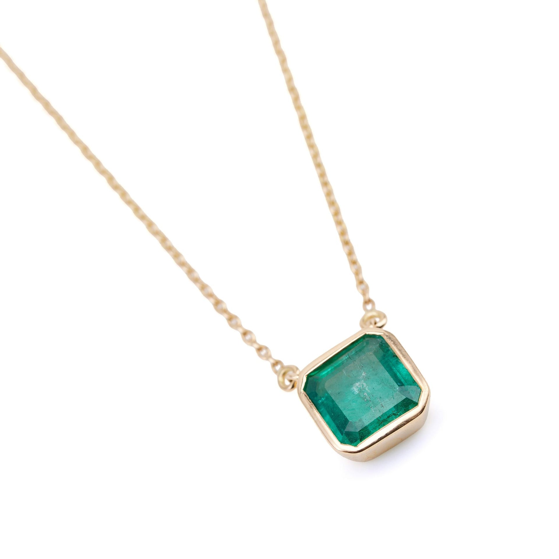 Emerald Bezel Necklace