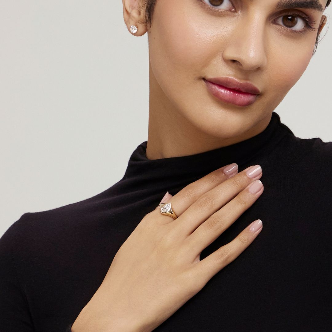 1ct Pear LGD Gold Signet Ring