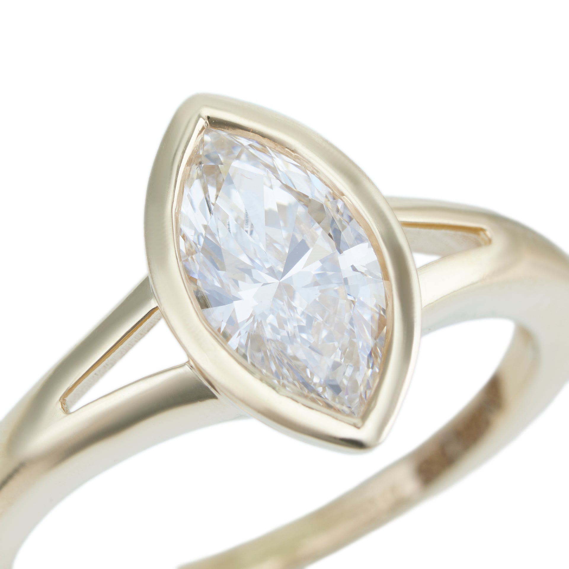 1ct Marquise LGD Gold Ring-Classic