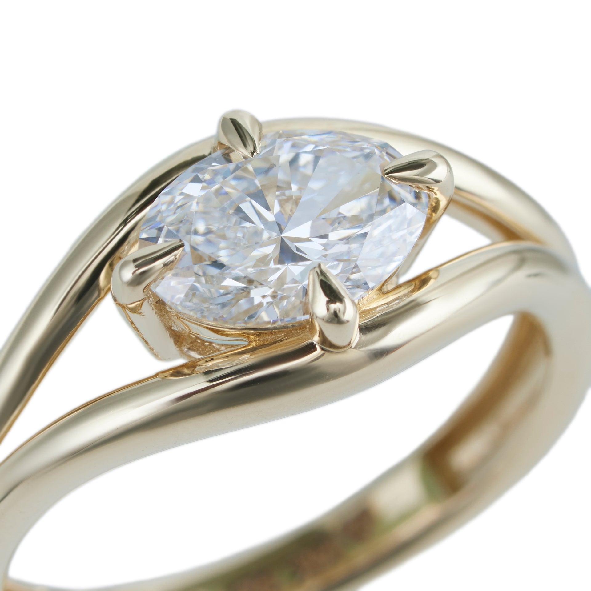 1ct Oval LGD Gold Ring