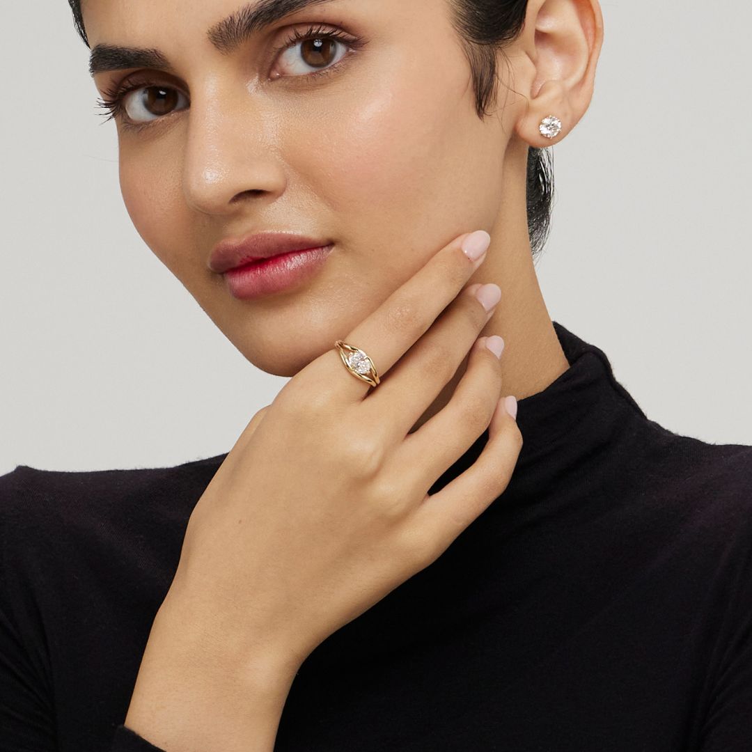 1ct Oval LGD Gold Ring