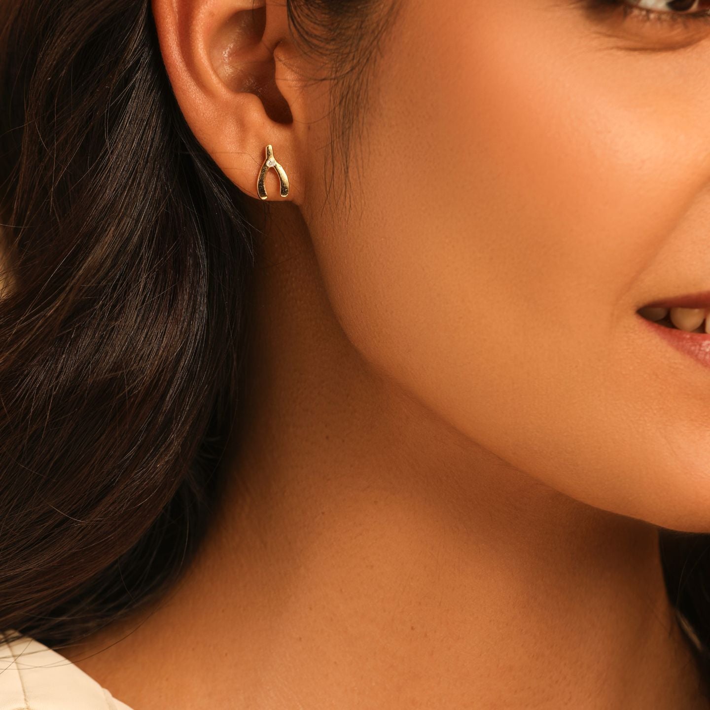 Wishbone Studs